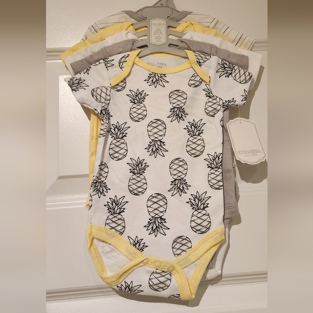 Kyle & Deena (5 pc) Baby Body Suits NWT